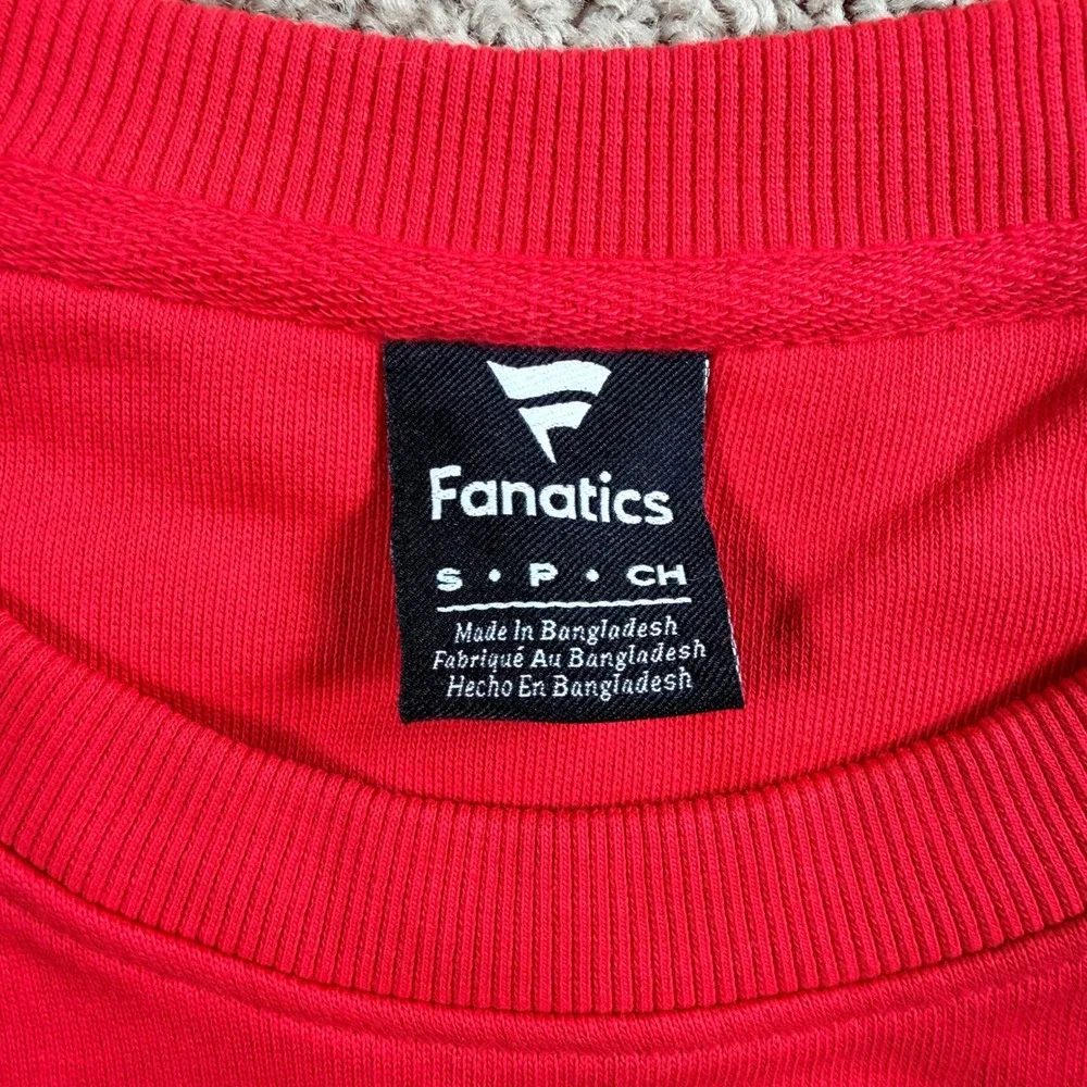 Washington Capitals NWT Alex Ovechkin Red Crewneck Sweatshirt Mens Small NHL red